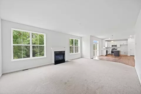 Living - 1153 Charleston Cir, Dover, DE 19904 photo 1 of 3