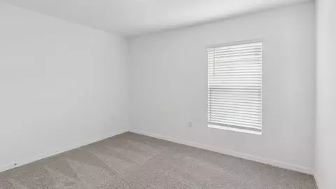 Bedroom - 1076 Bear Hammock Dr, Umatilla, FL 32784 photo 7 of 19