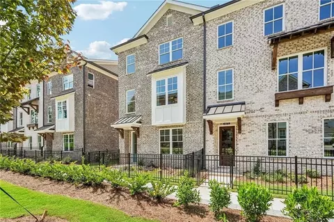 4573 Deanston Court 390, Peachtree Corners, GA 30092