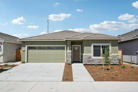1165 Nicklaus Rd, Galt, CA 95632