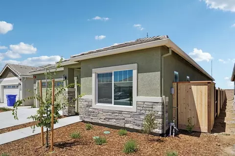 Exterior - 1165 Nicklaus Rd, Galt, CA 95632 photo 2 of 21