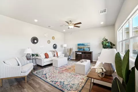 Living - 1165 Nicklaus Rd, Galt, CA 95632 photo 1 of 5