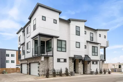 2062 S Holly St Unit #3, Denver, CO 80222