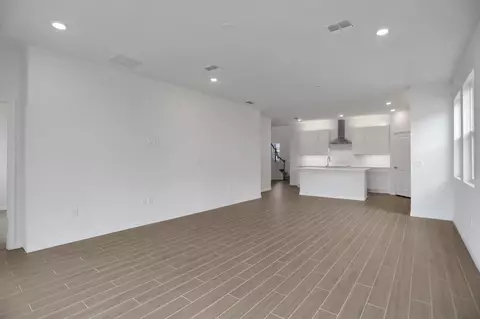 Living - 7495 Sea Manatee St, Parrish, FL 34219 photo 3 of 7