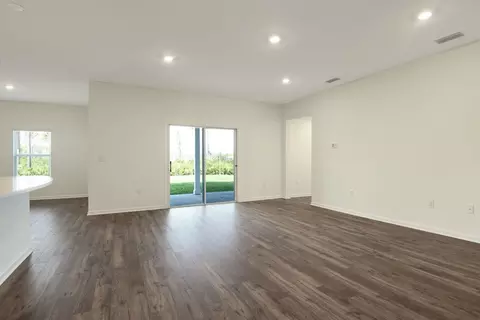 Living - 335 Barbosa Trl, Saint Augustine, FL 32095 photo 3 of 4