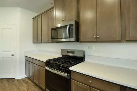 Kitchen - 335 Barbosa Trl, Saint Augustine, FL 32095 photo 3 of 6