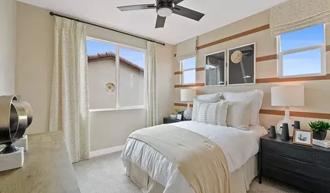 Bedroom - 3942 Bluff View Dr, Corona, CA 92883 photo 3 of 3