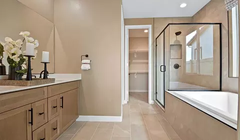 Bath - 3942 Bluff View Dr, Corona, CA 92883 photo 1 of 2