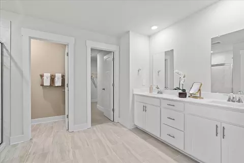 Entry Way - 1854 Springfield Rd, Boiling Springs, SC 29316 photo 2 of 2