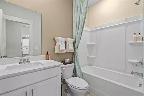 Bath - 1854 Springfield Rd, Boiling Springs, SC 29316 photo 2 of 2
