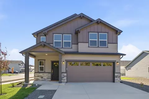 877 W Roan Ridge St, Nampa, ID 83686