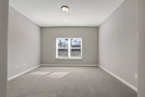 Bedroom - 182 Brook Forest Dr, Saint Augustine, FL 32092 photo 2 of 8