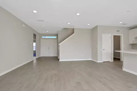 Living - 182 Brook Forest Dr, Saint Augustine, FL 32092 photo 4 of 7