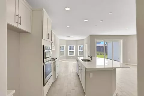 Entry Way - 182 Brook Forest Dr, Saint Augustine, FL 32092 photo 2 of 6