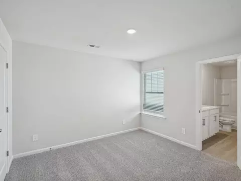5520 Cosimo Rd, Fairburn, GA 30213