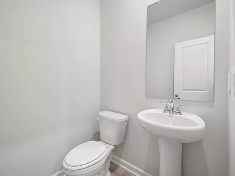 Bath - 5520 Cosimo Rd, Fairburn, GA 30213 photo 1 of 8