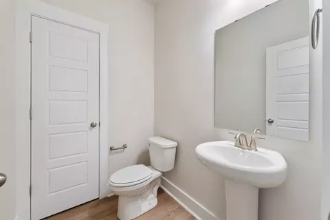 Bath - 100 E South 7th St, Seneca, SC 29678 photo 1 of 3