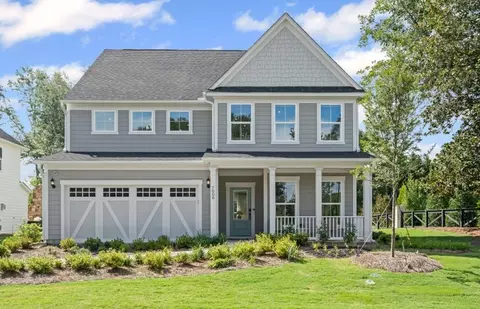 7153 Maple Brook Ln, Flowery Branch, GA 30542