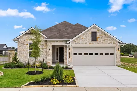 Exterior - 2001 Jester Trl, Bryan, TX 77807 photo 3 of 4
