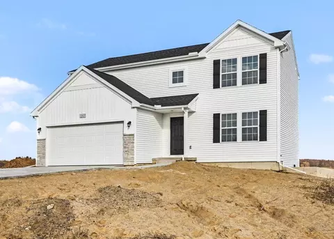 901 Breezewood Dr, Lakeville, IN 46536