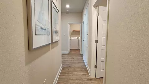 Entry Way - 11 Stonebridge Dr, Petal, MS 39465 photo 2 of 5