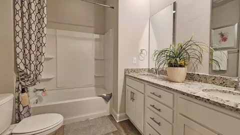 Bath - 11 Stonebridge Dr, Petal, MS 39465 photo 1 of 5