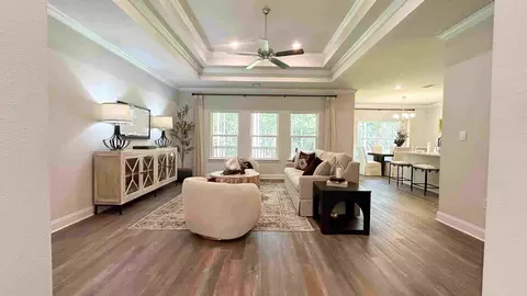 Entry Way - 11 Stonebridge Dr, Petal, MS 39465 photo 4 of 5