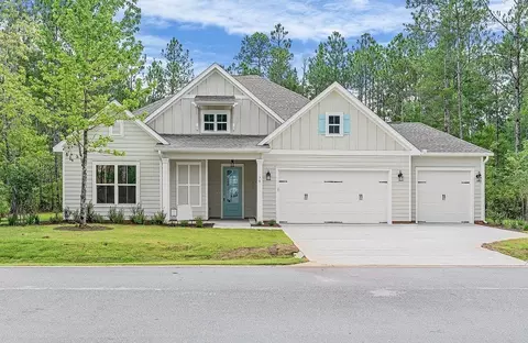 20 Mackenzie Ln, Freeport, FL 32439
