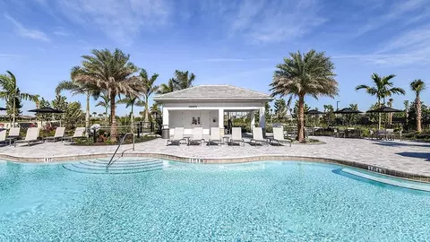 Exterior - 10614 Eclipse St, Sarasota, FL 34241 photo 20 of 48