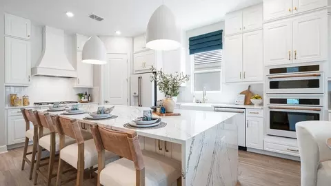 Kitchen - 10614 Eclipse St, Sarasota, FL 34241 photo 4 of 10