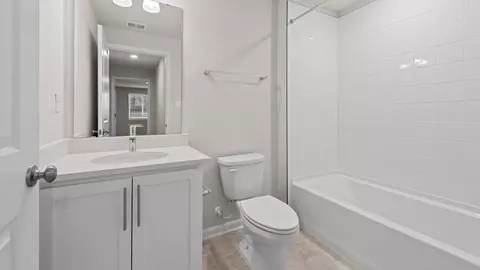 Bath - 1566 Bentstalk Dr, Frederick, MD 21703 photo 1 of 8