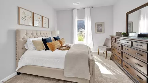 Bedroom - 117 Gateway Dr, Jackson, TN 38305 photo 7 of 14