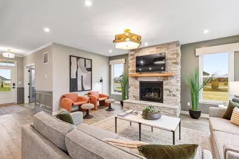 Living - 175 Westwoods Rd, Wright City, MO 63390 photo 8 of 21