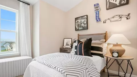 Bedroom - 202 Monteith Dr, Winchester, VA 22601 photo 9 of 10