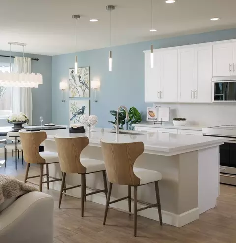 Kitchen - 1090 Bishop St, Tulare, CA 93274 photo 5 of 6