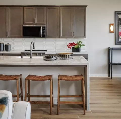 Kitchen - 1090 Bishop St, Tulare, CA 93274 photo 14 of 14