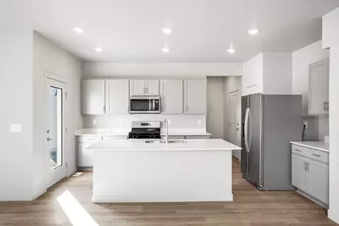 3404 N Browning St, Eagle Mountain, UT 84005