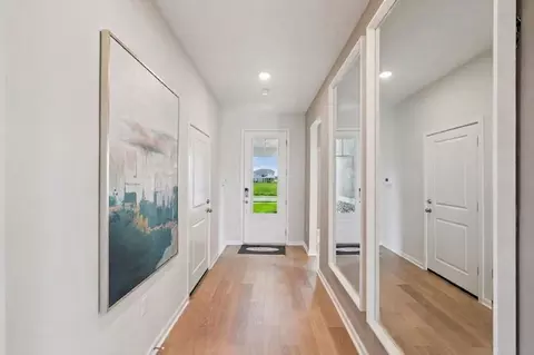 Entry Way - 5108 Salado Dr, Saint Cloud, FL 34771 photo 2 of 2