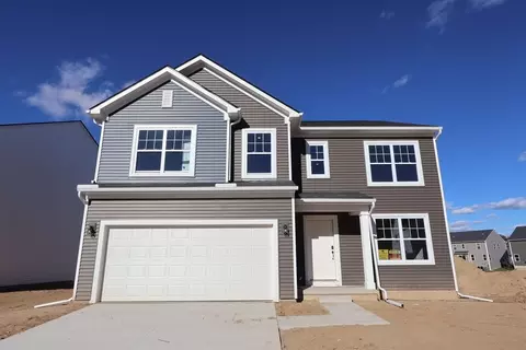 404 Hidden Riv W, Holly, MI 48442