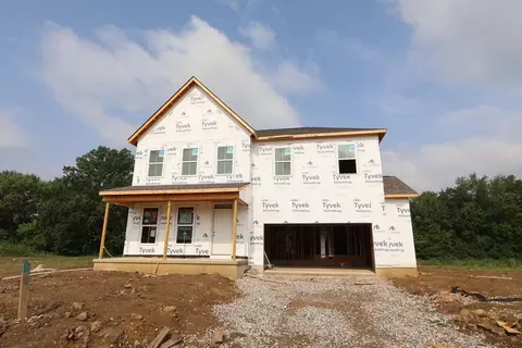 1668 Kenneth Dr, Delaware, OH 43015