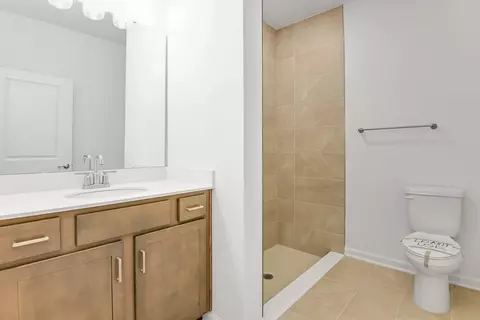 Bath - 182 Brook Forest Dr, Saint Augustine, FL 32092 photo 1 of 4