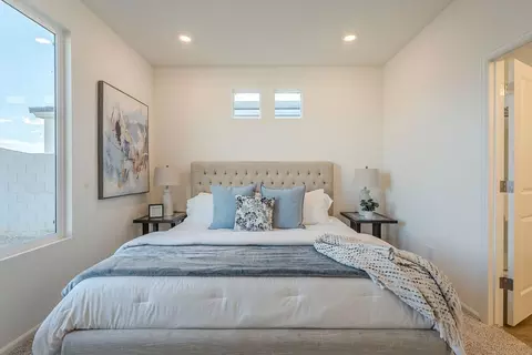 18090 W Calle Lejos, Surprise, AZ 85387