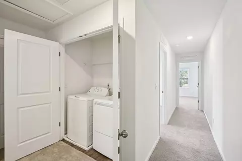 Entry Way - 460 Trout Run Rd, Jacksonville, FL 32218 photo 4 of 4