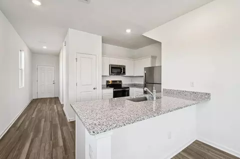 Entry Way - 460 Trout Run Rd, Jacksonville, FL 32218 photo 2 of 4
