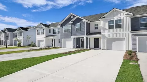 614 Pleasant Grove Way, Summerville, SC 29486