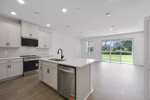 509 Southern Edge Way, Sanford, FL 32771