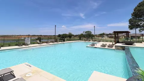 Exterior - 660 Mare Dr, Aubrey, TX 76227 photo 5 of 5