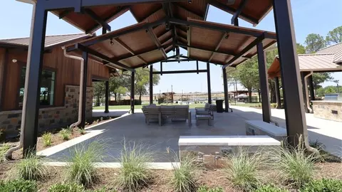 View/Area - 660 Mare Dr, Aubrey, TX 76227 photo 1 of 7