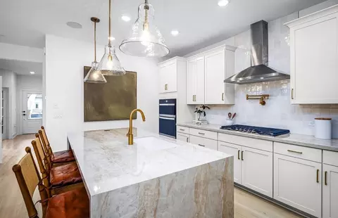 Kitchen - 932 Cherrystone Loop, Buda, TX 78610 photo 3 of 3