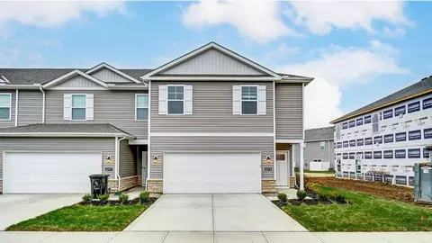 1380 Marinelli Dr E, Columbus, OH 43228